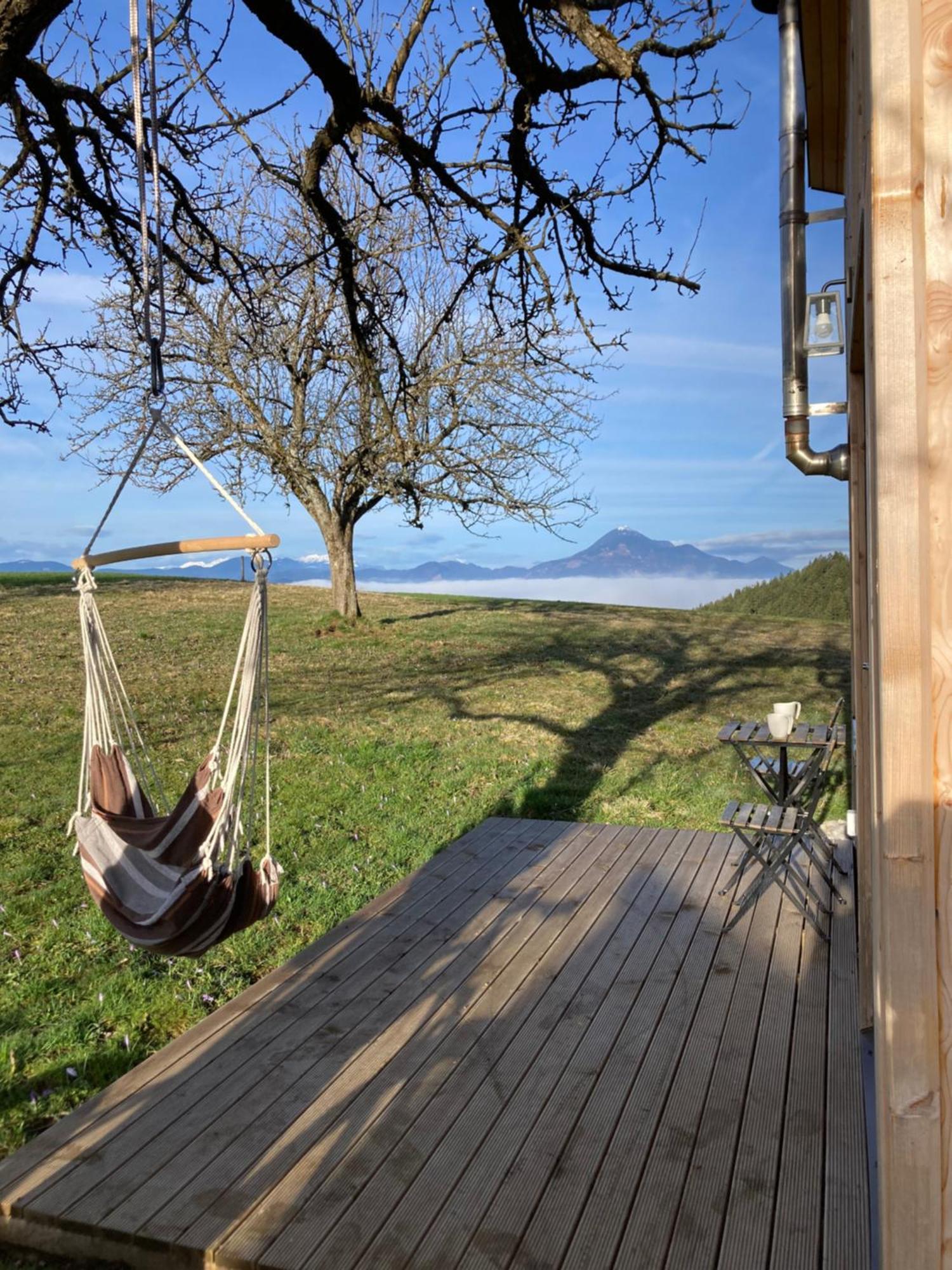 Tiny House Villa Mislinja Exterior photo